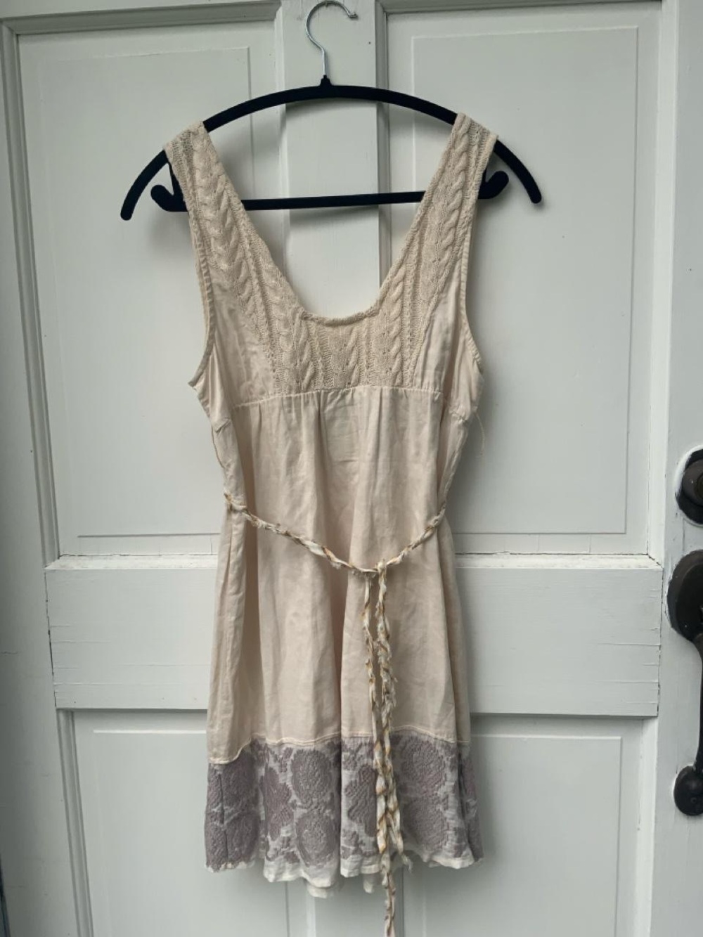2008 Vintage Free People Cream Embroidered Mini Dress with Gray Lace Hem - Picture 3 of 4